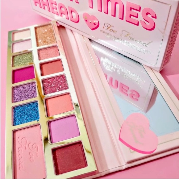 Too Faced pinker times ahead Eyeshadow Palette - Picture 3 of 6